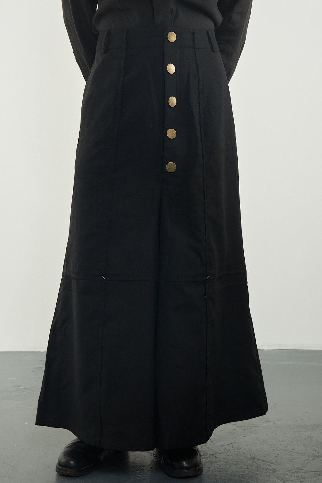 Cross-Seamed Wide Trousers