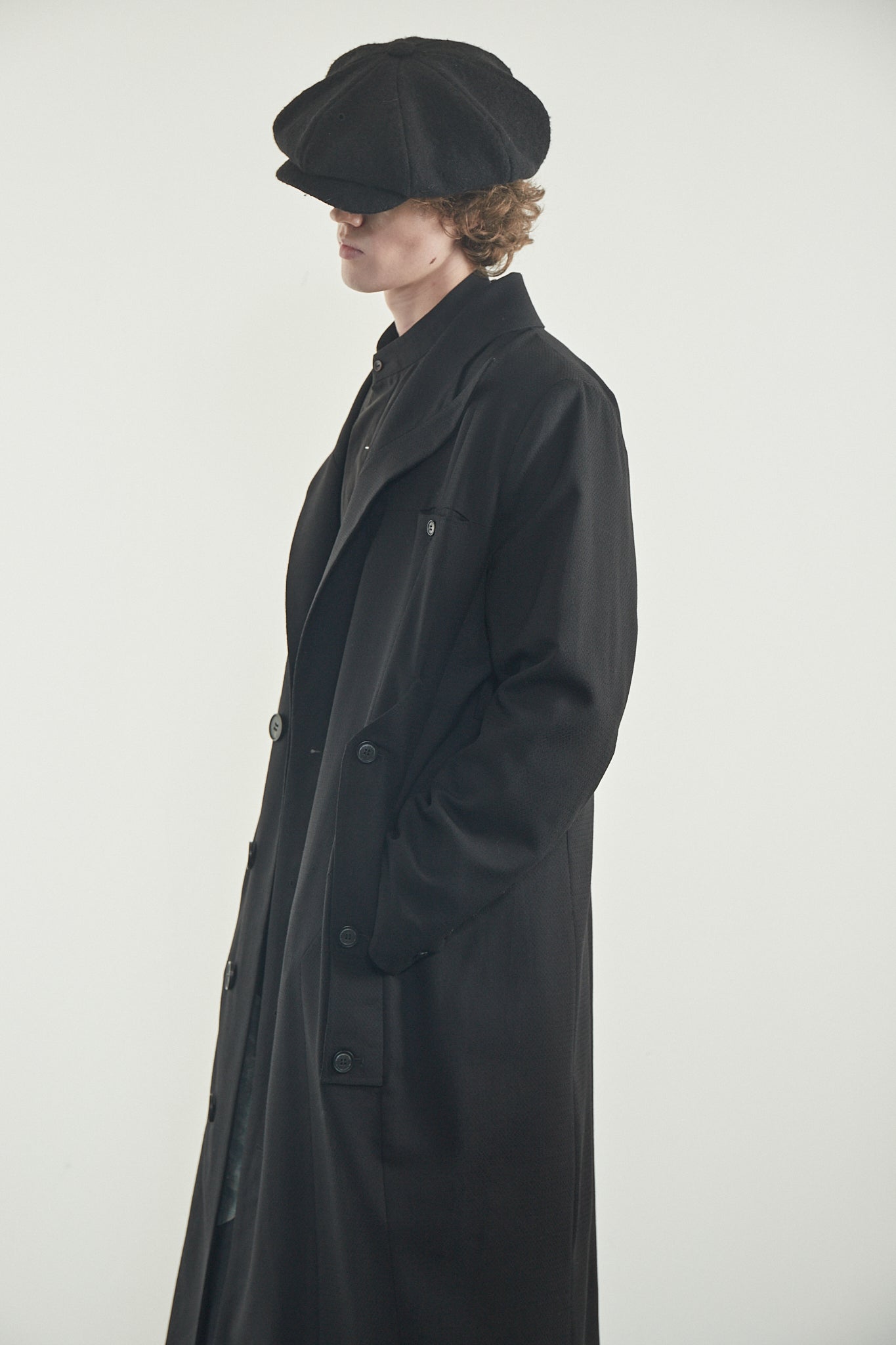Curved Blade Coat