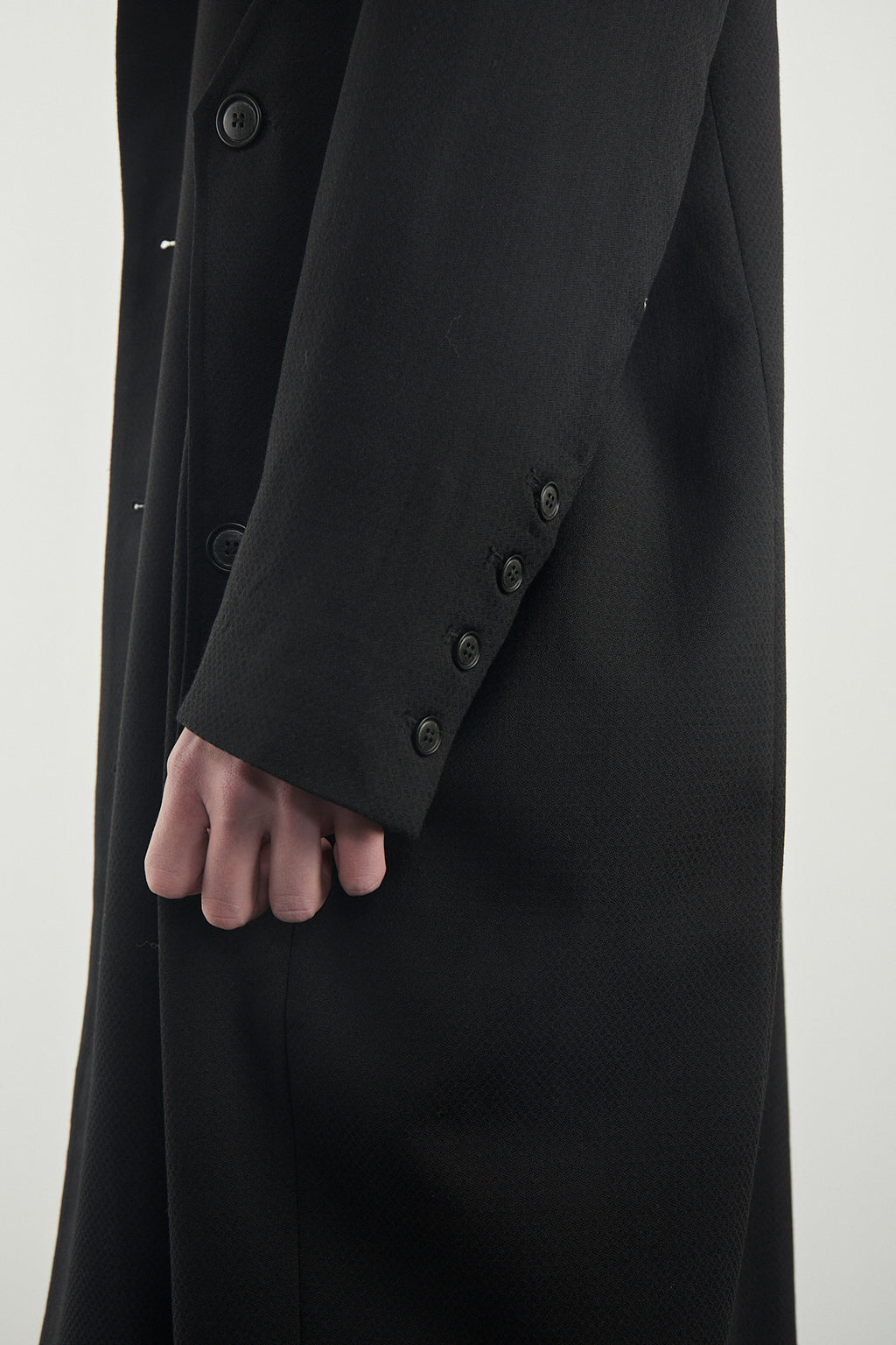 Curved Blade Coat