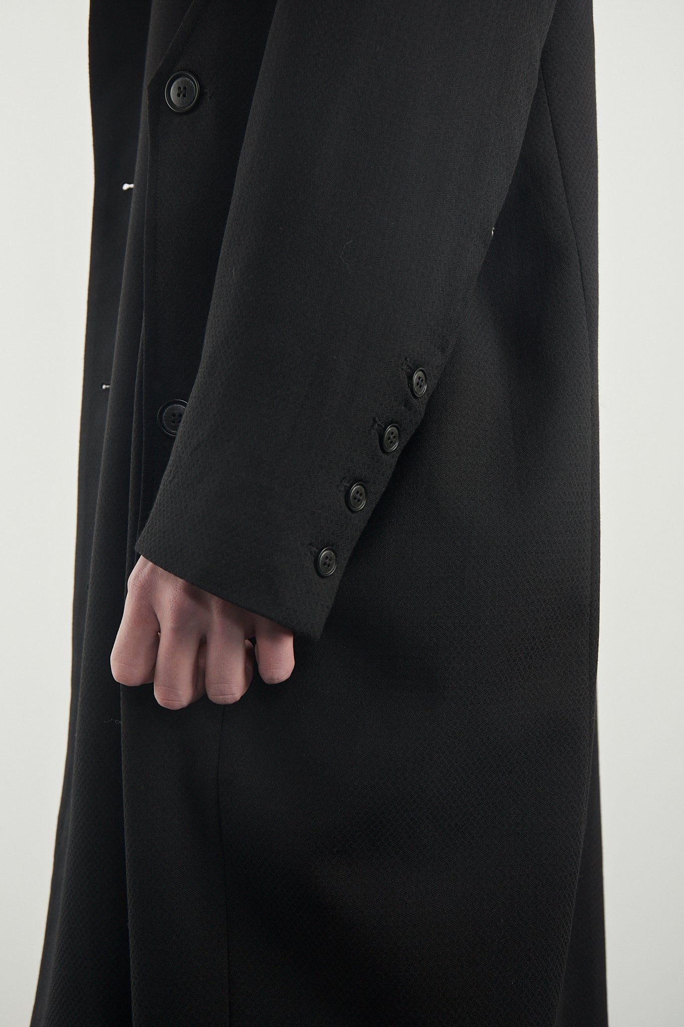 Curved Blade Coat