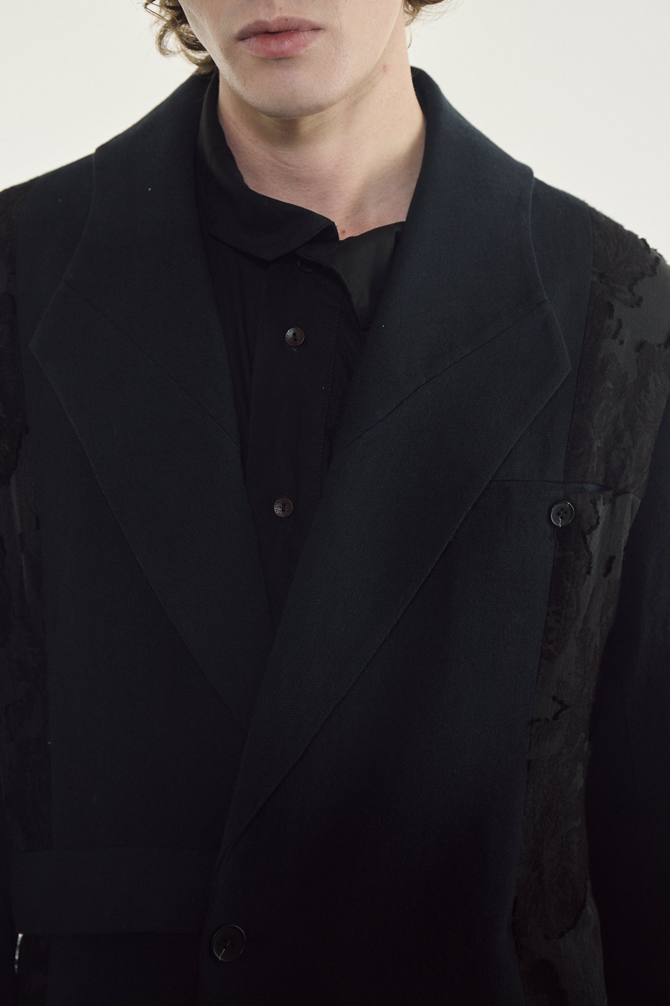 Belted Blade-cut Collar Coat