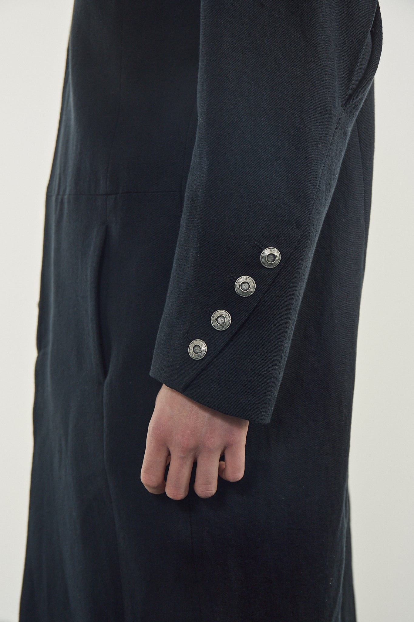 Scimitar Collar Coat