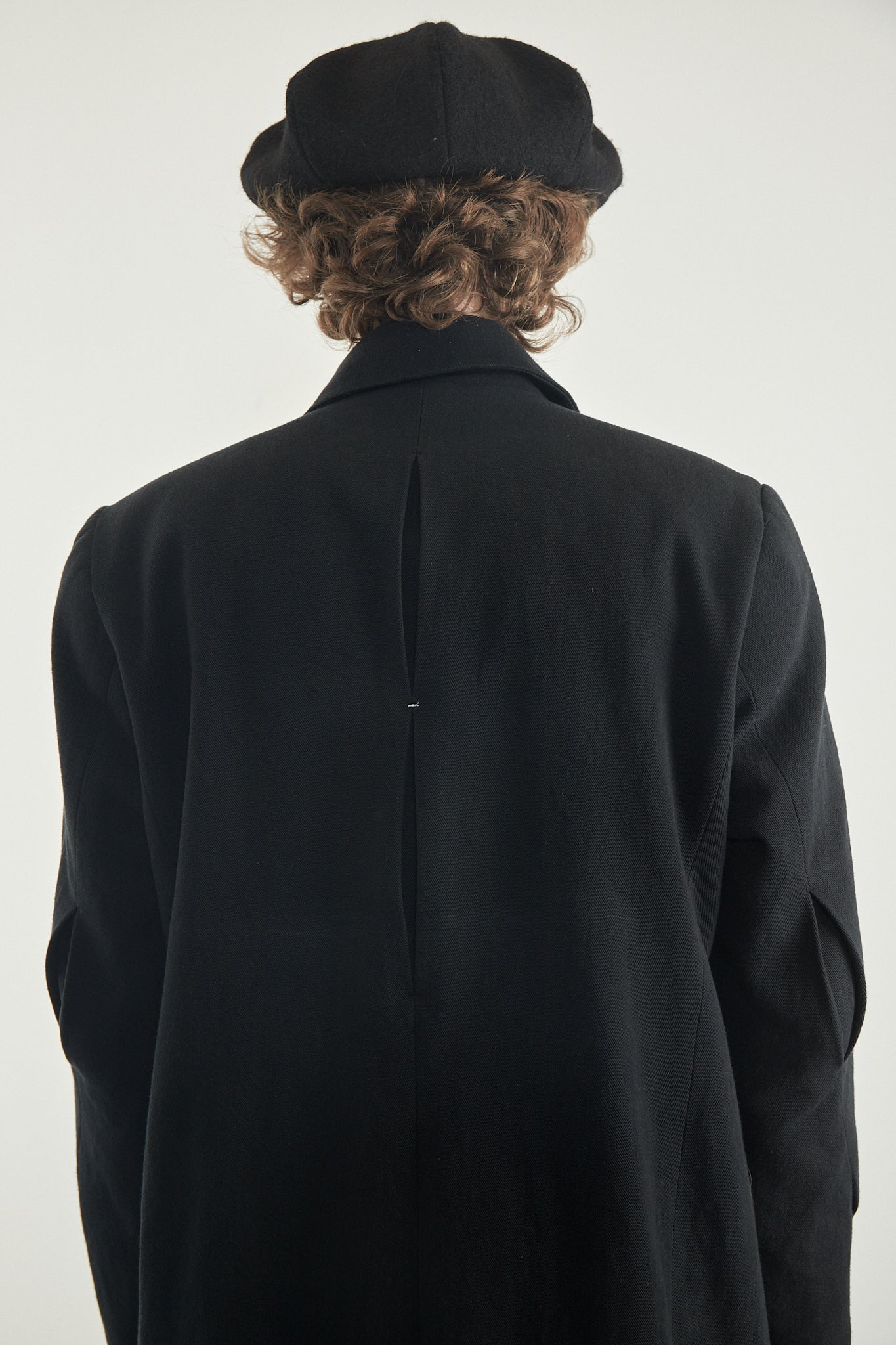 Scimitar Collar Coat