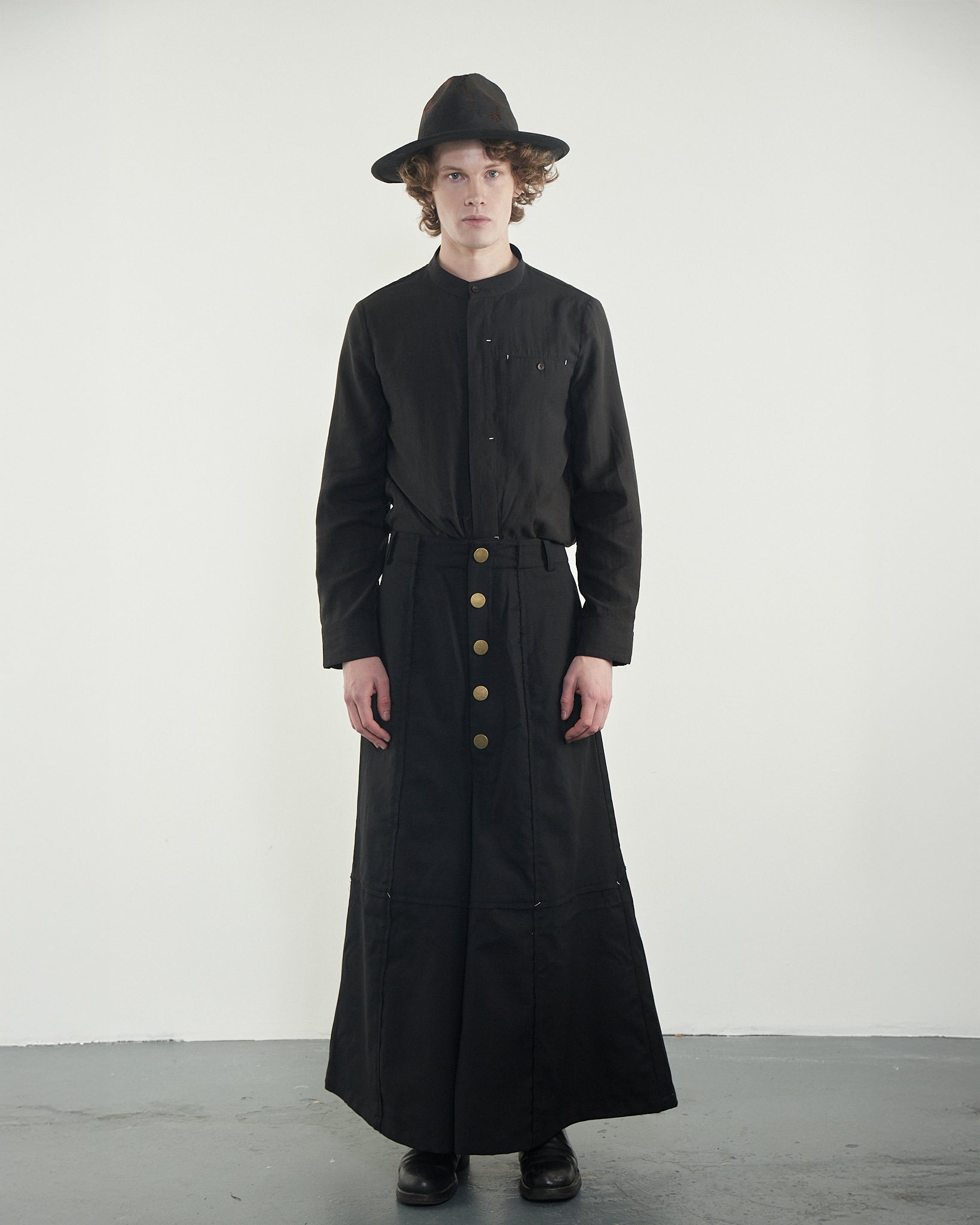 Cross-Seamed Wide Trousers